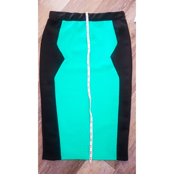 Teal & Black Pencil Skirt - Picture 3 of 4